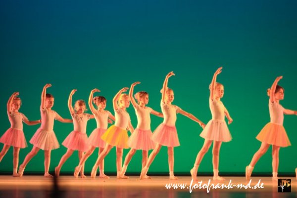 2009 04 erste Schritte im Ballett